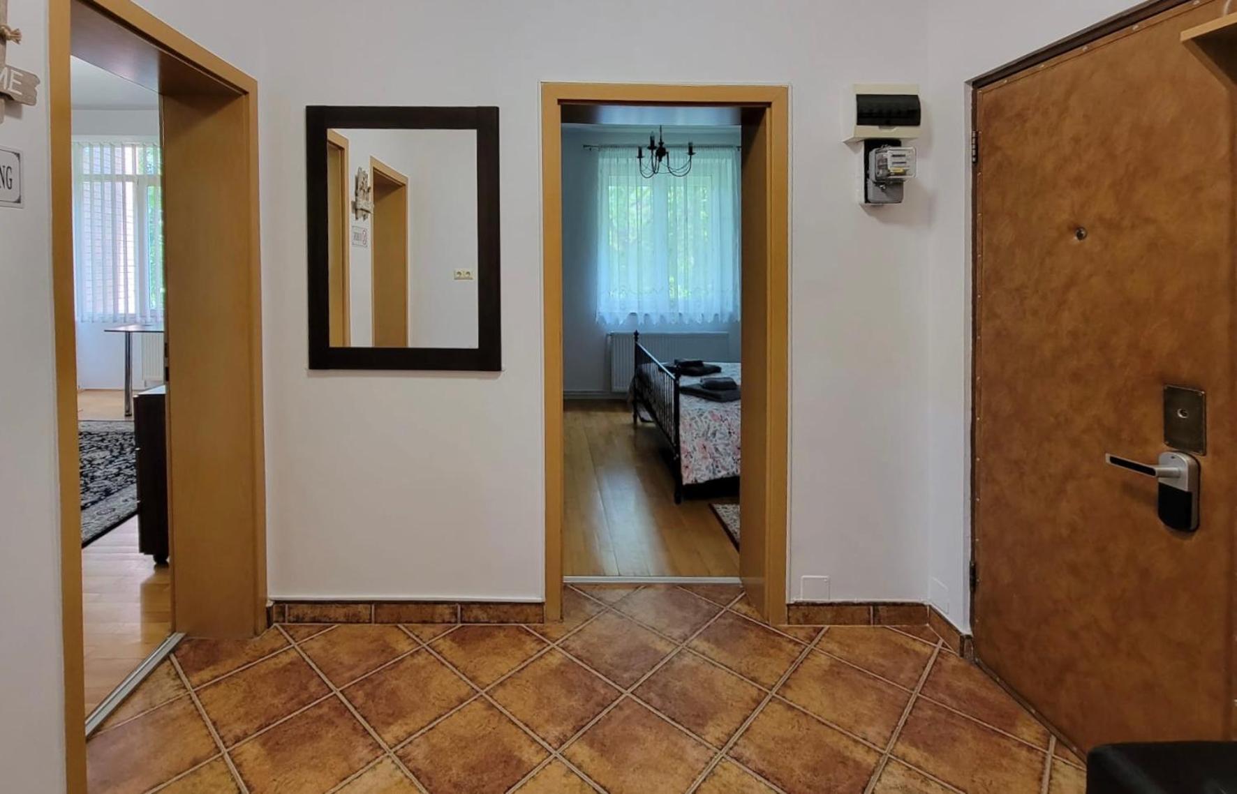 Traveler'S Retreat Apartment Brasov Exterior photo